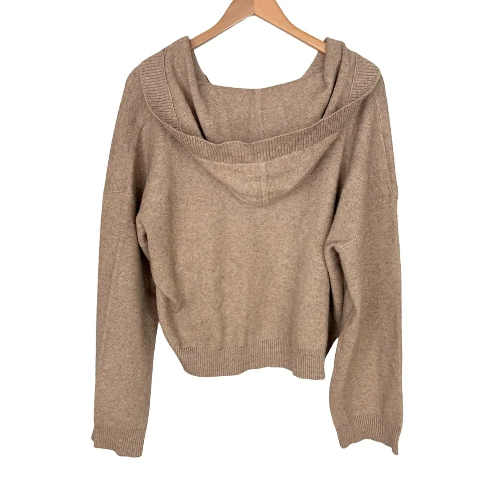Tuckernuck Pomander Place Hoodie Sweater Cropped Tan Wide Sleeves Size XL - Picture 4 of 8